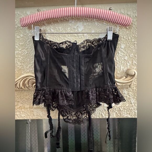 VTG Victoria’s Secret Gold Crown Label Black Corset Size 34 C - Picture 4 of 11